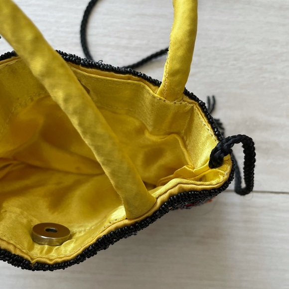 Hand beaded handbag - Picture 4 of 4